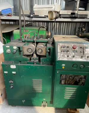 UPW-12,5 резьбонакатной автомат