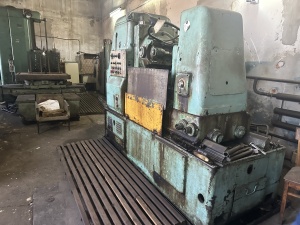 Зубофрезерный станок 5К32А