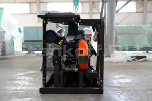 Бензиновый измельчитель веток BX-62B