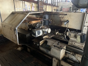 Токарный станок с ЧПУ