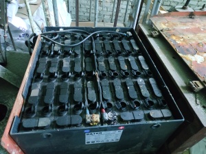 Электропогрузчик ЕВ 687