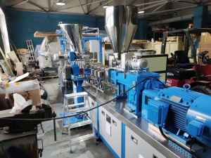 Линия компаудирования и грануляции на базе двухшнекового экструдера SHJ-36, LD-50, подводная система грануляции