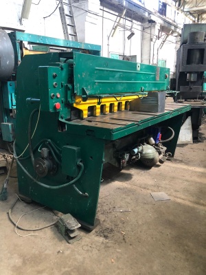 Ножницы гильотинные НД3316Г