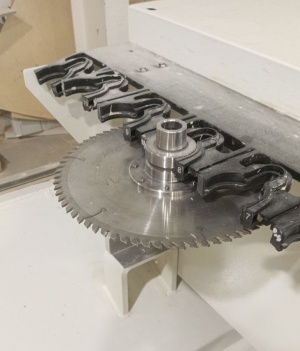 Обрабатывающий центр с ЧПУ (5 осей) SCM Morbidelli M100