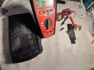 Цифровой мультиметр BENNING MM 7-1