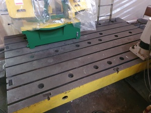 монтажная сборочная плита 2 х3.5 метра для сборки оборудования