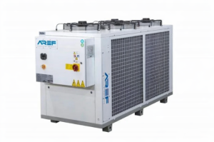 пpомышленный чиллeр 234 кВт (201 203 ккал/ч)