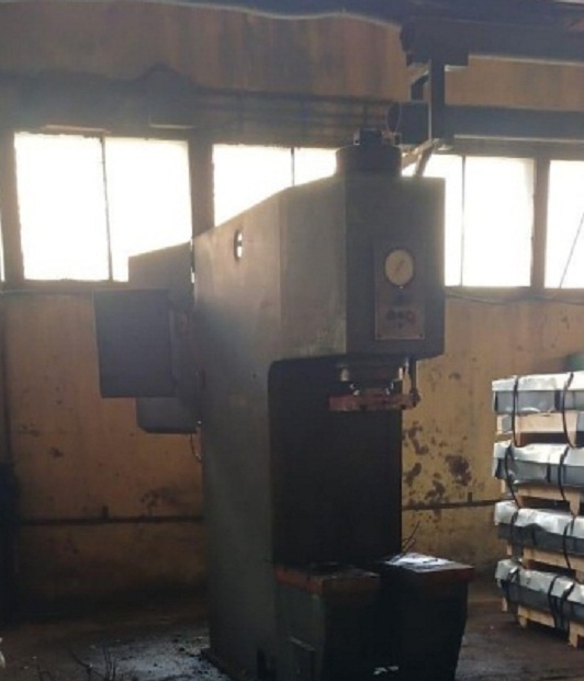 Пресс гидравлический П6330 (100 тн ус)