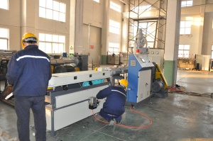 Экструзионная линия гофрированных труб, Линия двухслойных гофрированных труб