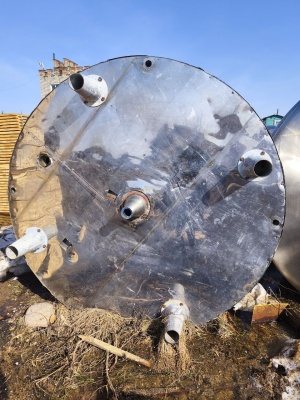 ёмкость термос объёмом 10 кубов из нержавеющей стали инв. 13