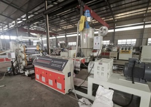 Плоскощелевой экструдер для ПП, ПС пленки (листа) полипропилен, полистирол