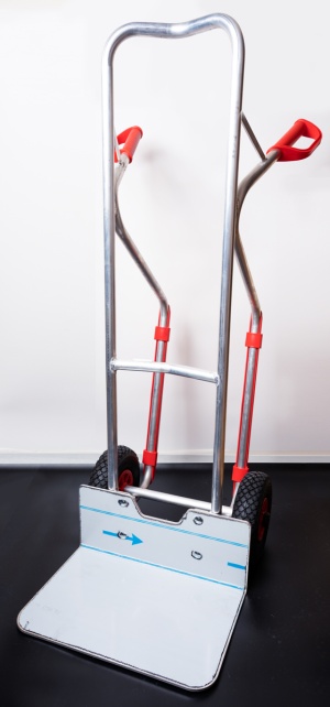 Ручная двухколесная алюминиевая тележка грузоподъемностью до 200 кг