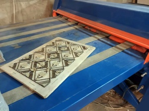 Валковый пресс для вырубки марки вм -1800