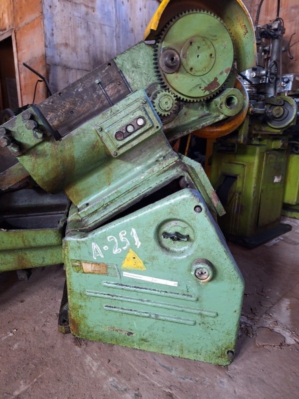 А251 резьбонакатной автомат