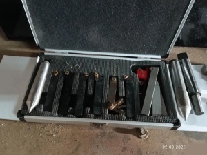 Настольный токарный станок lamt - 550/400