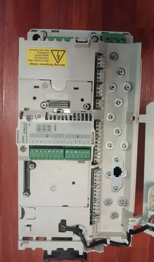 Частотный преобразователь ABB ACS800-U1-00110-5