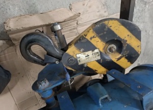 Таль электрическая ( тельфер передвижной ) 1 т. Почти новый. Болгария