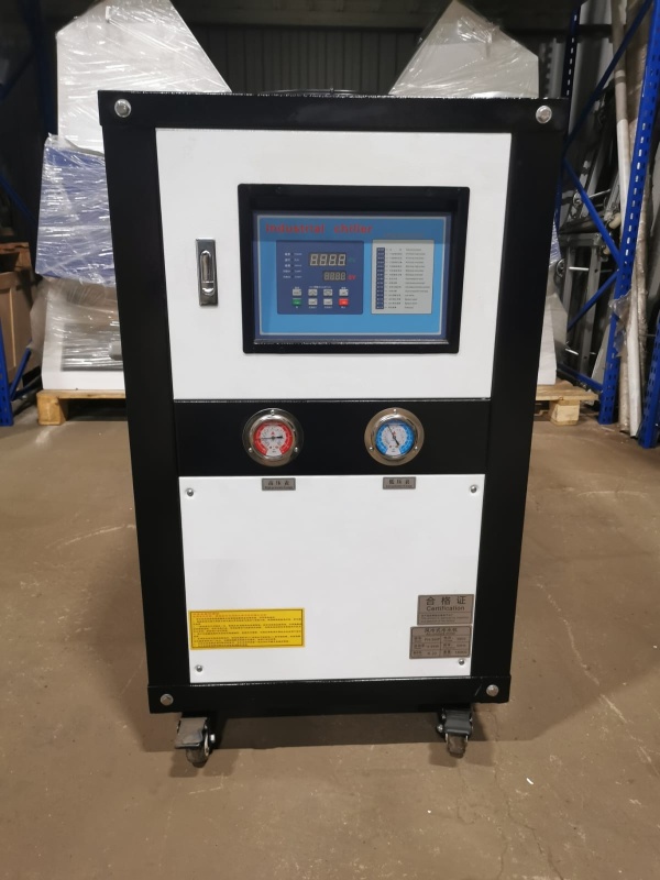 Чиллер для охлаждения воды FH-5HP