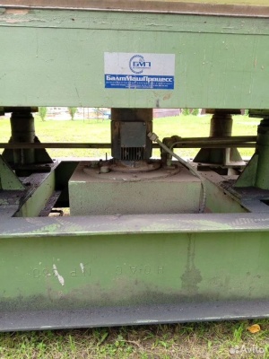 Пресс гидравлический для щита