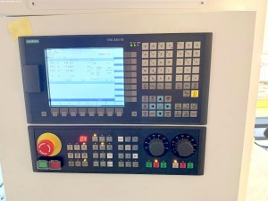 Обрабатывающий центр с ЧПУ CORMAK MILL850