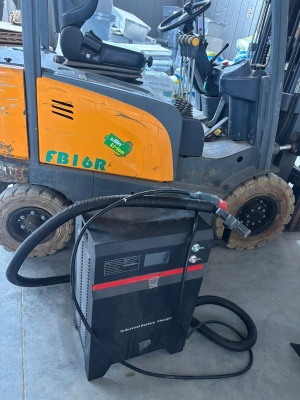 Электропогрузчик XILIN FB16R