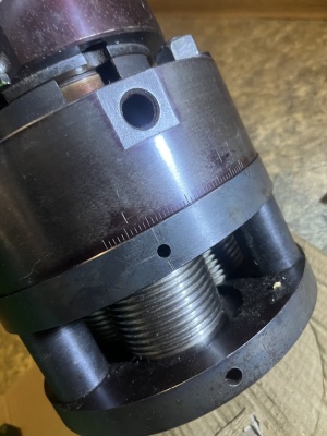 Головка резьбонакатная трапецеидальная 16хх4 Левая