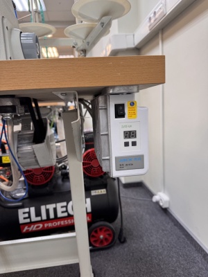 Оверлок четырехнитка JUKI с обрезкой нити, отсосом остатков ткани