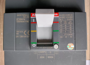 Выключатель силовой автоматический 3п A2C 250 TMF 200-2000 3p F F ABB 1SDA070336