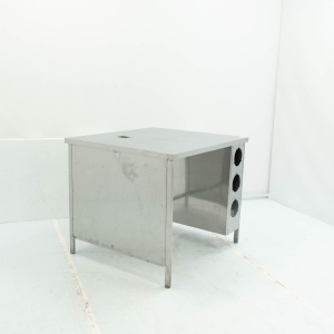 Стол производственный 1150х1000х950 с диспенсерами для стаканов