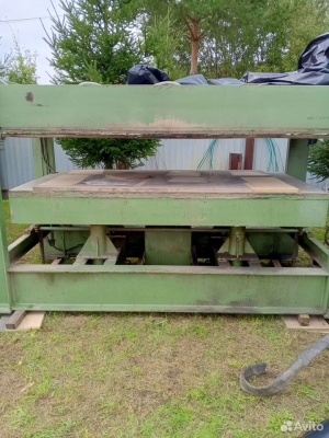 Пресс гидравлический для щита