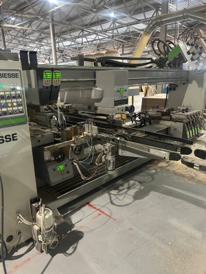 Поточная линия для производства корпусной мебели