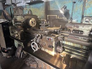 Токарно-винторезный 1К62 под ремонт