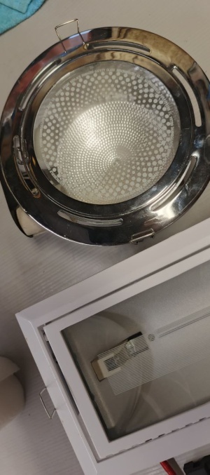 Плафон/Уличный Прожектор E27 1хMAX15W