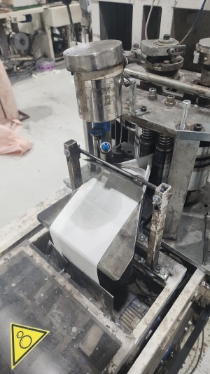 Линия производства бумажных носовых платков автоматизированная