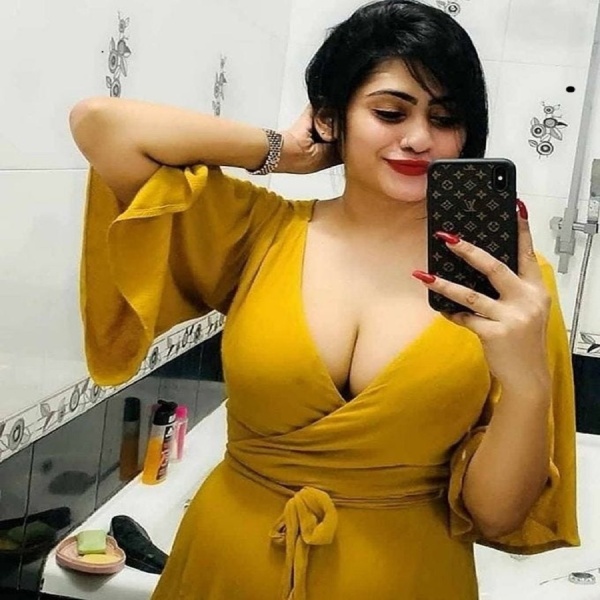 ENJOY : ️Call Girls in Green Park -97111-47426≛Delhi Escort Service