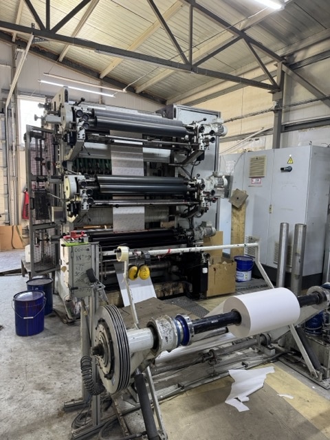 Флексографическая печатно-резательная машина HOLWEG CTV 2-100, 3 цвета