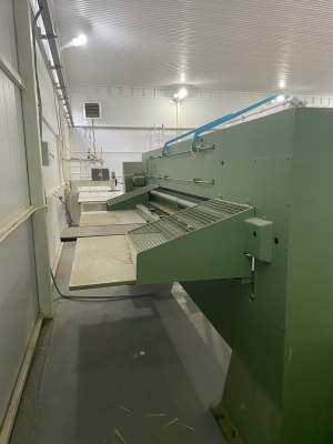 Гильотина для шпона JOSTING