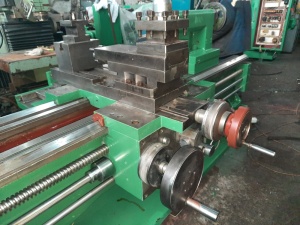 Токарно-винторезный станок SN 601 х 1500мм