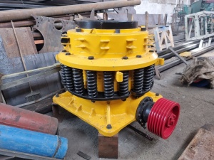 Конусная дробилка КСД-600