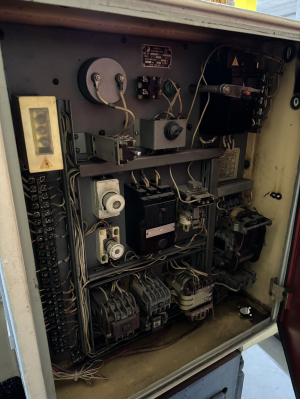 Станок токарно-винторезный 16К25