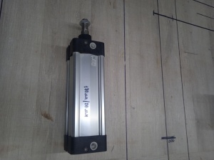 Пневмоцилиндр Pneumax 1383.80.170.01