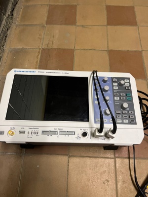 Осциллограф цифровой RTB2002 2 канала x 70МГц