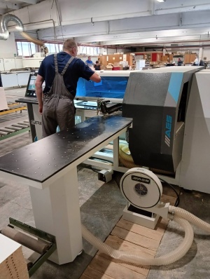 Сверлильнo-присадочный станок с ЧПУ AES Sirius 950M