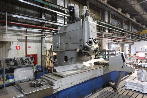 Станок вертикально-фрезерный ЧПУ ФП-7М8НЦ1