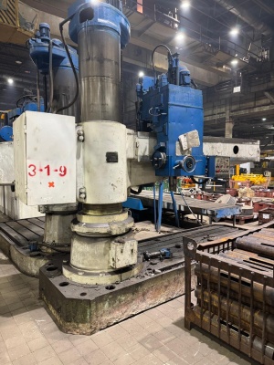 Тяжелый радиально-сверлильный станок 2Д576 (вылет 2500 мм)