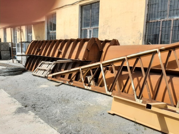 Пpoдaeтcя фopмы для opocитeльныx лoткoв ЛP-8