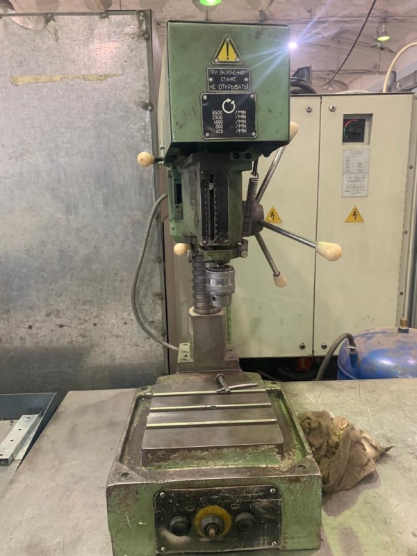 настольный сверлильный 2М112