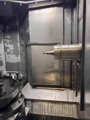 Горизонтальный обрабатывающий центр с ЧПУ HELLER H 2000