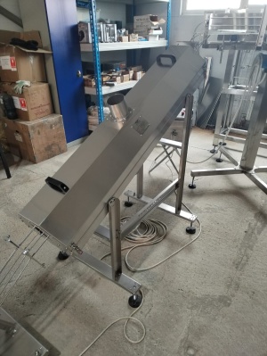 Устройство ошпарки алюминиевой/жестяной банки гравитационное