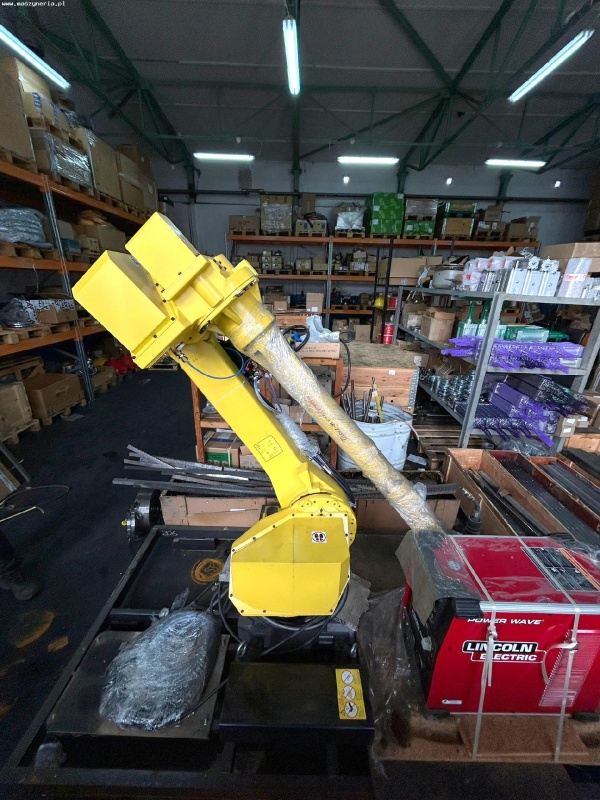 Роботизированная сварочная станция FANUC M-710iC/12L
